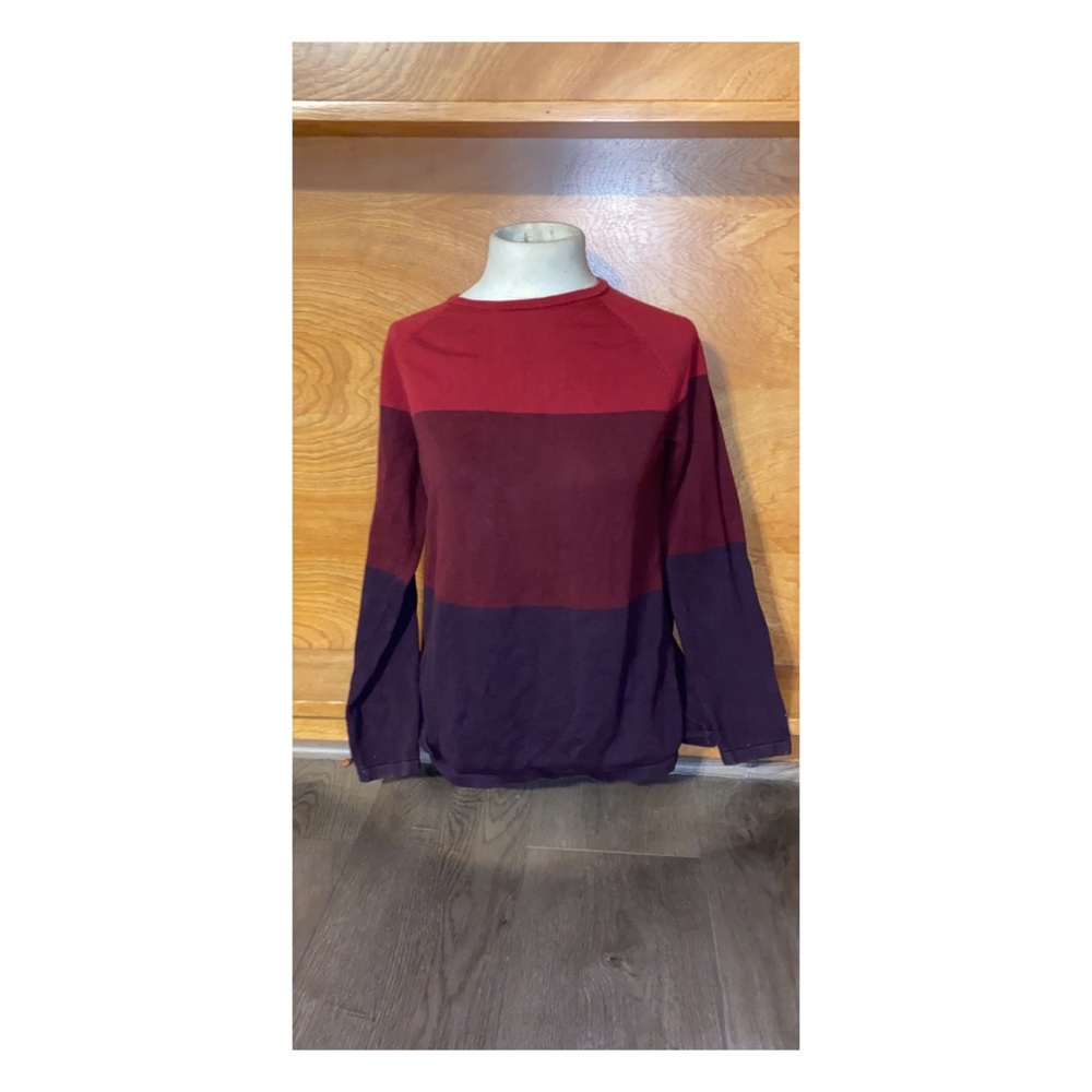 Jeanne pierce sweater